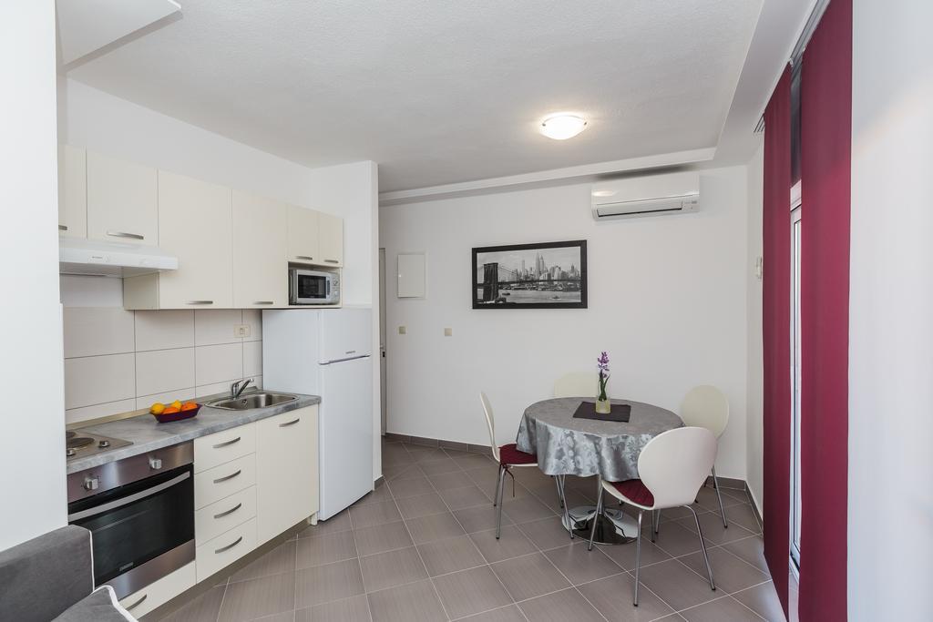 Apartments Viljac Trogir Room photo
